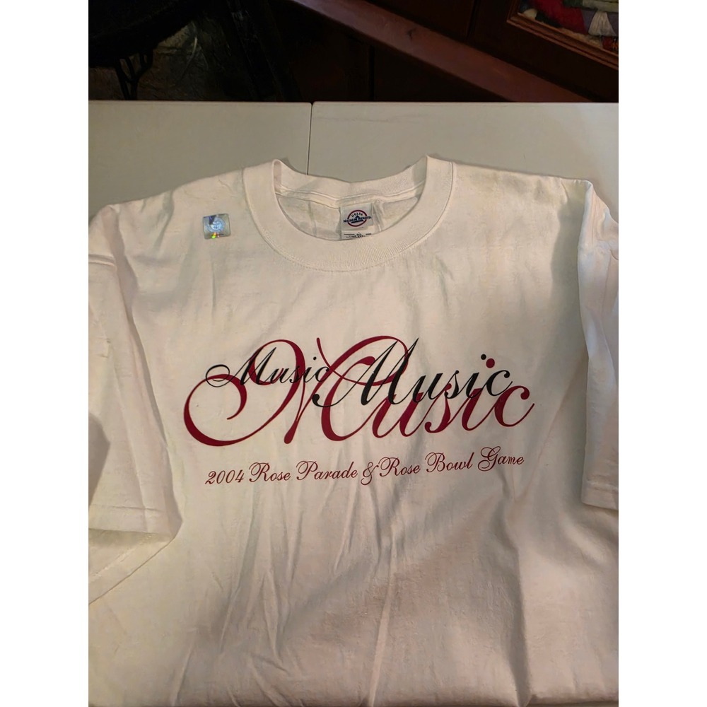 Vintage 2004 Rose Parade Rose Bowl Game Music T-Shirt‎ Delta Magnum Weight 2XL